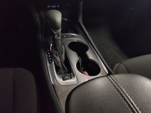 Used 2022 Chevrolet Malibu LT FWD image 26