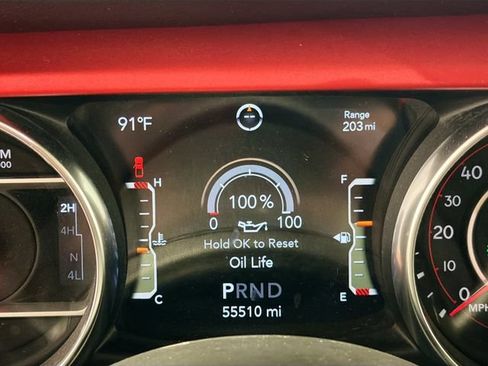 Used 2021 Jeep Gladiator Rubicon w/ Trailer Tow Package AWD/4WD image 11