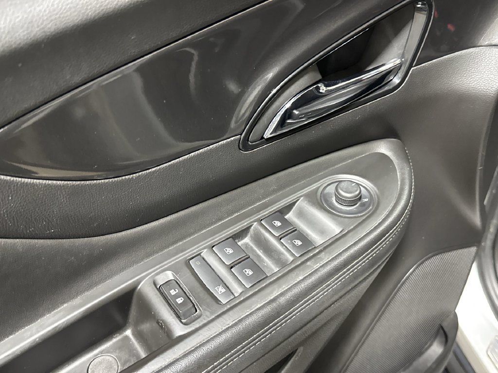 Used 2018 Buick Encore Preferred FWD image 21