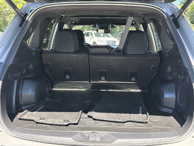 Used 2025 Subaru Forester Limited AWD/4WD image 40