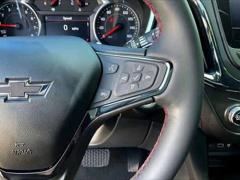 Used 2024 Chevrolet Equinox RS image 19