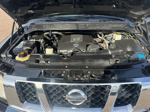 Used 2015 Nissan Titan SV w/ SV Value Truck Package image 60