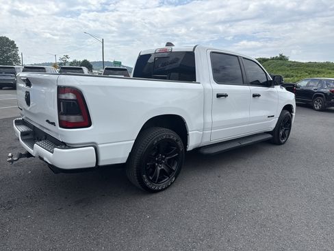 Used 2023 RAM 1500 Big Horn AWD/4WD image 3