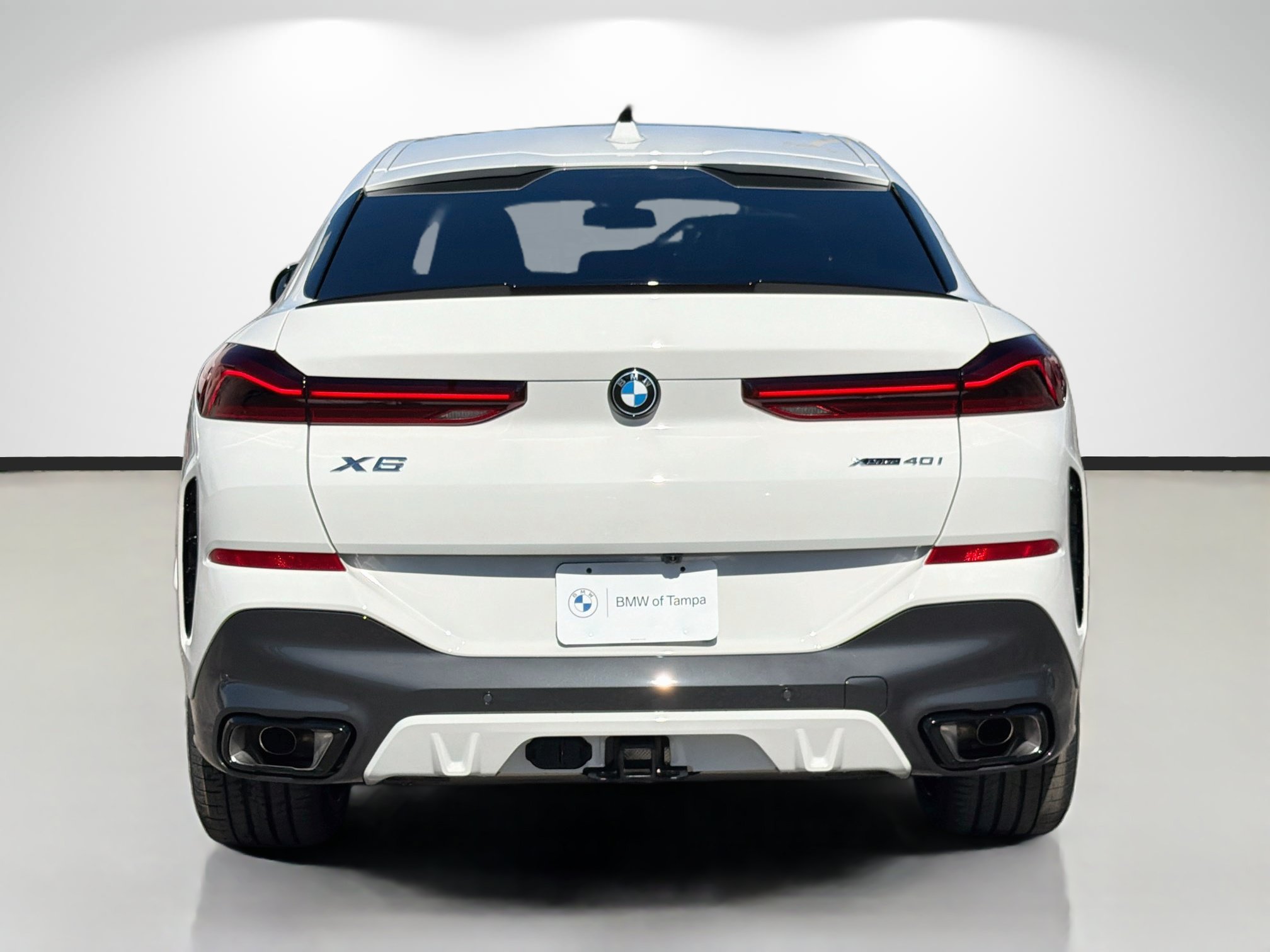 New 2027 BMW X6 xDrive40i w/ Executive Package AWD/4WD image 4