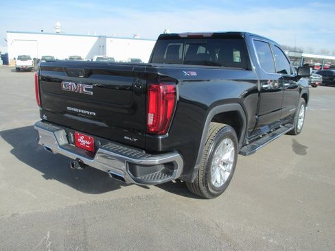Used 2020 GMC Sierra 1500 SLT w/ SLT Premium Plus Package image 3