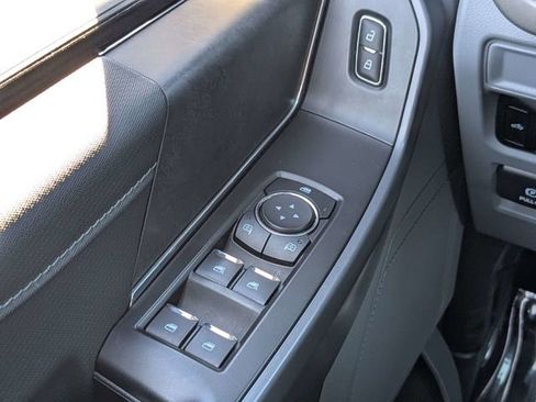 Used 2024 Ford F150 XLT image 23