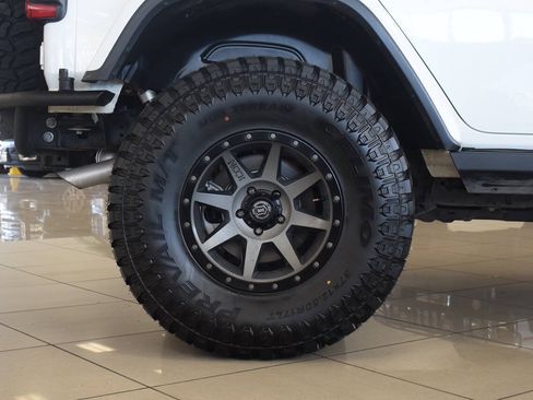 Used 2018 Jeep Wrangler Unlimited Rubicon AWD/4WD image 64