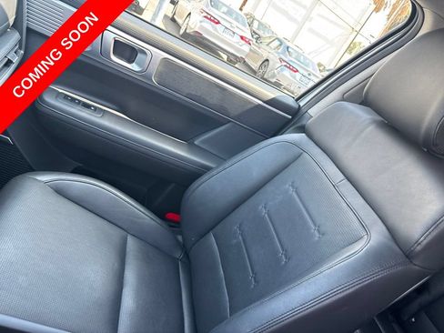 Used 2025 Hyundai Santa Fe Limited FWD image 21