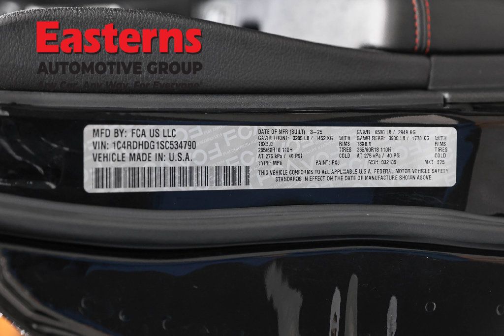 Used 2025 Dodge Durango GT RWD image 37