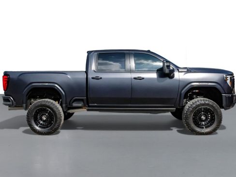 Used 2024 GMC Sierra 2500 Denali Ultimate w/ Max Trailering Package image 5
