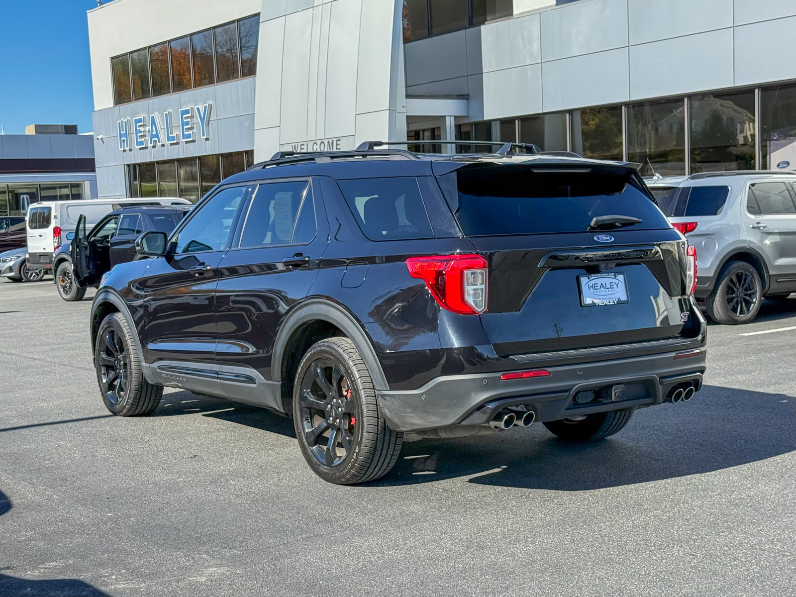 Certified 2024 Ford Explorer ST w/ Equipment Group 401A AWD/4WD image 3