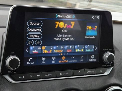 Used 2024 Nissan Sentra SV FWD image 22