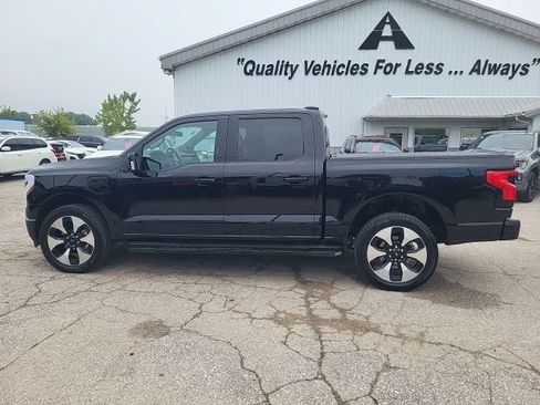 Used 2023 Ford F150 Lightning Platinum AWD/4WD image 18