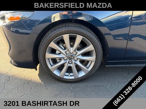 Used 2024 MAZDA MAZDA3 s FWD image 19