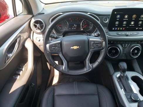 Used 2025 Chevrolet Blazer LT w/ LPO, Floor Liner Package FWD image 16