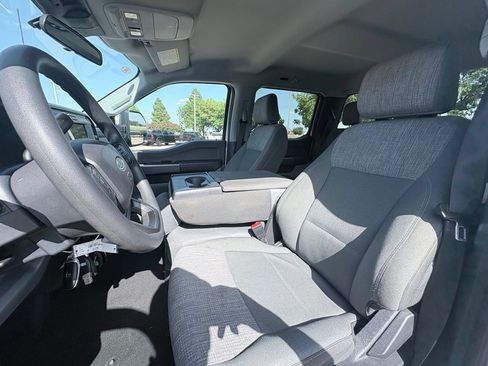 Used 2025 Ford F250 XLT AWD/4WD image 6