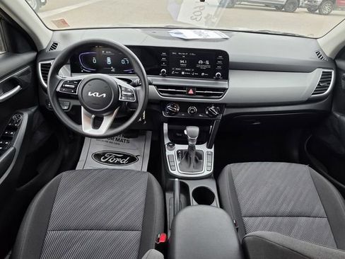 Used 2026 Kia Seltos LX AWD/4WD image 24