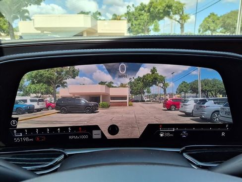 Used 2021 Cadillac Escalade Sport w/ LPO, Illumination Package AWD/4WD image 33