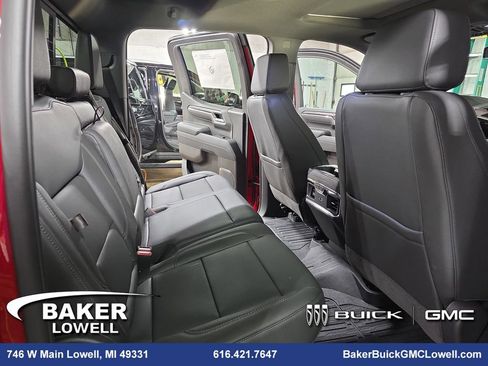 New 2026 GMC Sierra 1500 SLT image 11