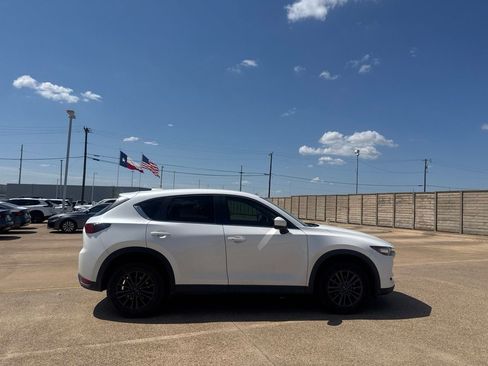 Used 2020 MAZDA CX-5 Touring FWD image 23
