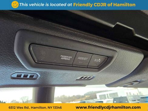 Used 2022 Jeep Gladiator Overland w/ Cold Weather Group image 34