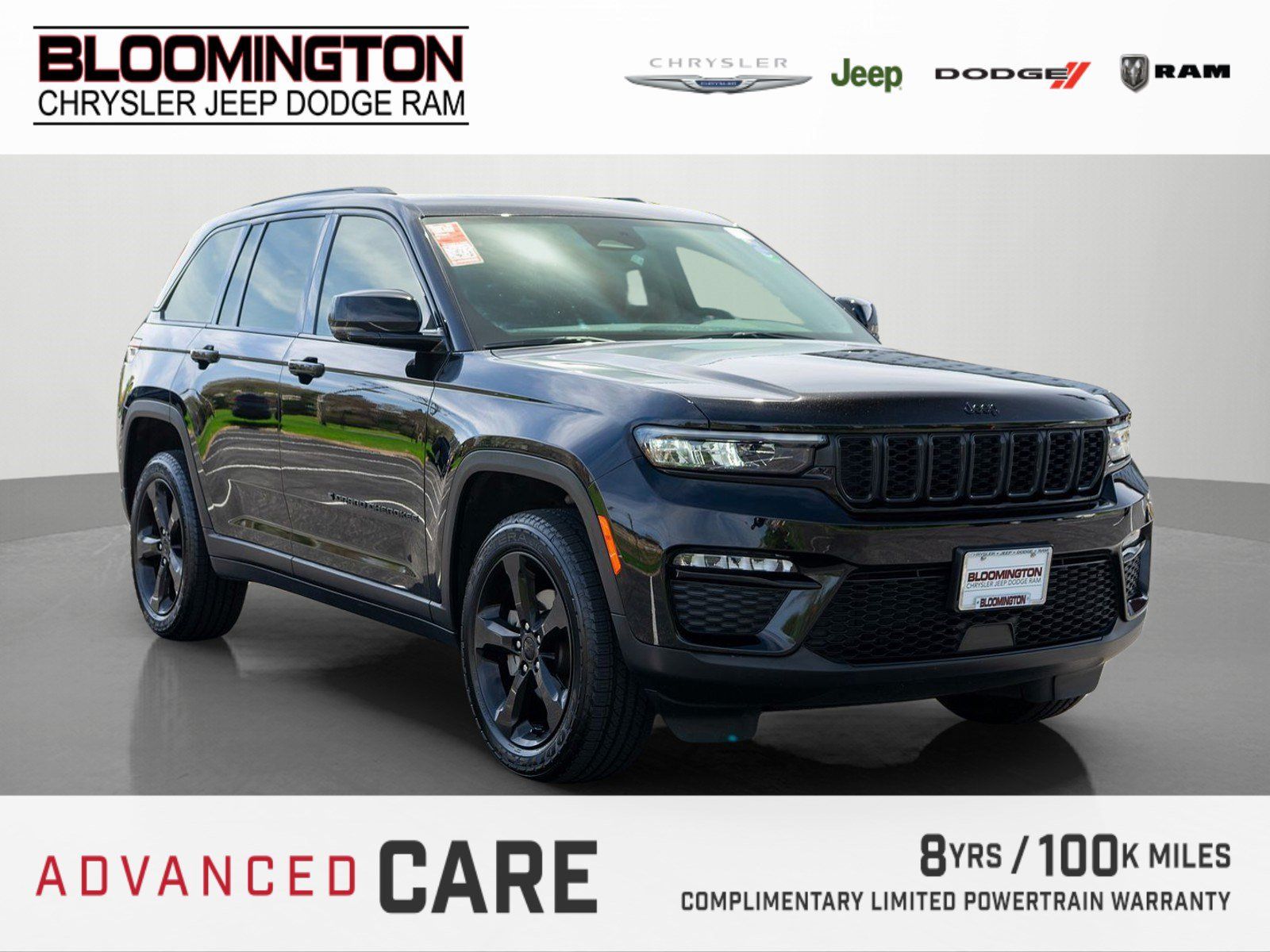 Used 2023 Jeep Grand Cherokee Limited w/ Black Appearance Package AWD/4WD image 1