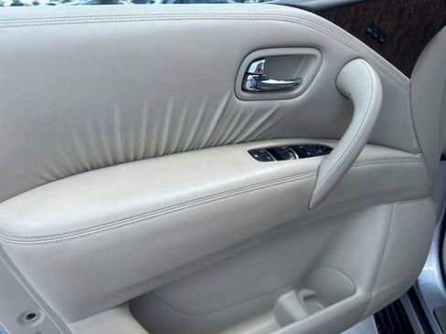 Used 2015 INFINITI QX80 2WD w/ 22" Wheel Package image 15