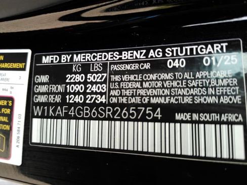 Used 2025 Mercedes-Benz C 300 Sedan image 52