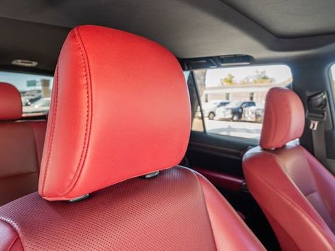 Used 2020 Lexus GX 460 Premium image 46