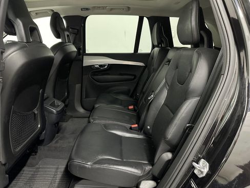 Used 2016 Volvo XC90 T5 Momentum image 10