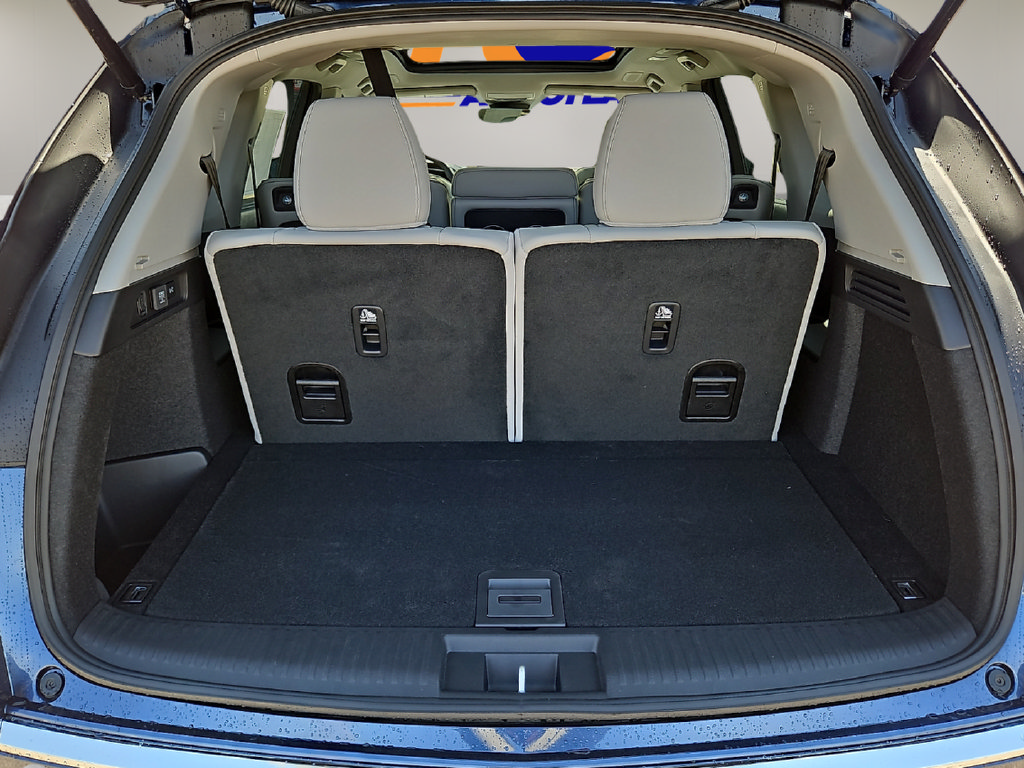 New 2026 Acura MDX w/ Technology Package FWD image 11