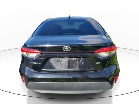 Used 2024 Toyota Corolla LE FWD image 6