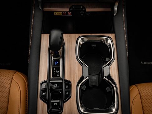 Used 2025 Lexus RX 350 Premium image 38