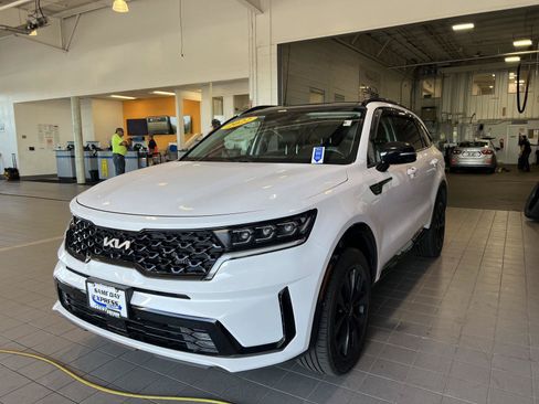 Used 2022 Kia Sorento SX AWD/4WD image 5