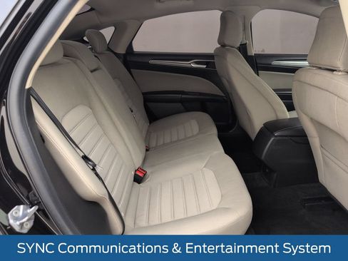 Used 2020 Ford Fusion S FWD image 11