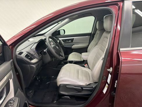 Used 2017 Honda CR-V LX image 9