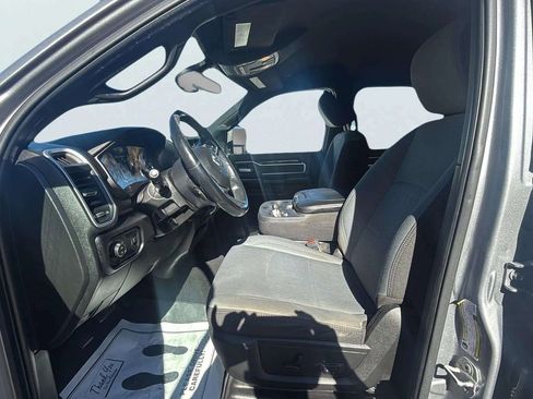 Used 2023 RAM 2500 Big Horn w/ Level 1 Equipment Group image 12