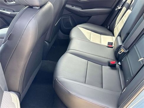 New 2025 Nissan Sentra SR w/ SR Premium Package image 25