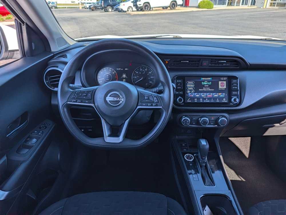 Used 2023 Nissan Kicks SV FWD image 20