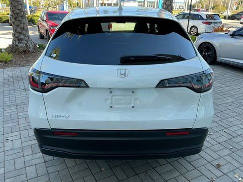 New 2026 Honda HR-V LX image 5