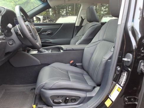 Used 2024 Lexus ES 350 Ultra Luxury w/ Accessory Package (Z2) FWD image 15