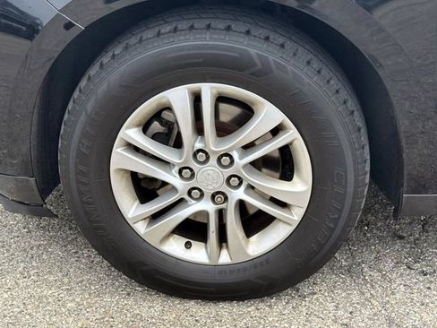Used 2019 Buick Enclave Essence AWD/4WD image 11