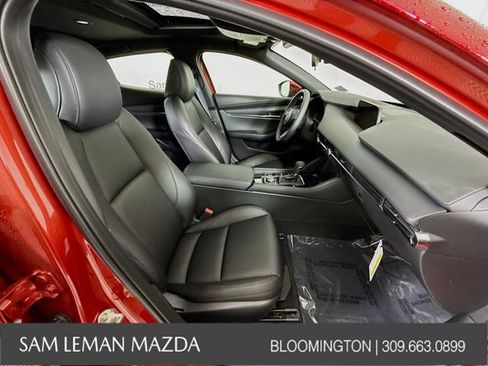 Used 2025 MAZDA MAZDA3 s image 27