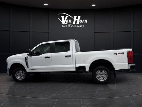 Used 2024 Ford F250 XL image 10