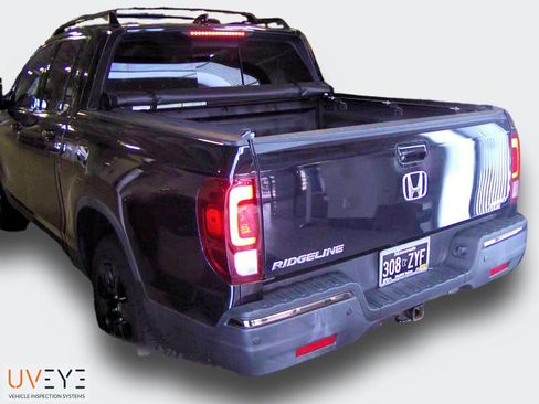 Used 2017 Honda Ridgeline Black Edition image 9