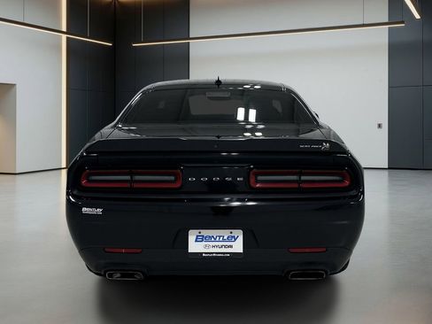 Used 2022 Dodge Challenger R/T Scat Pack image 6