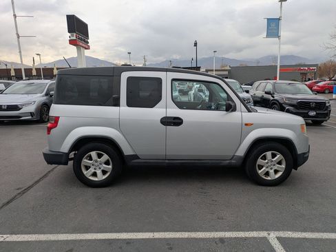Used 2010 Honda Element EX image 2