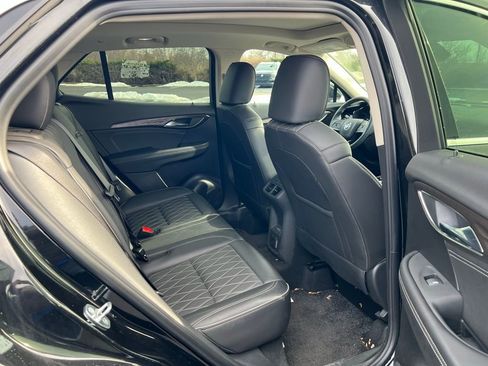 Used 2023 Buick Envision Avenir image 10