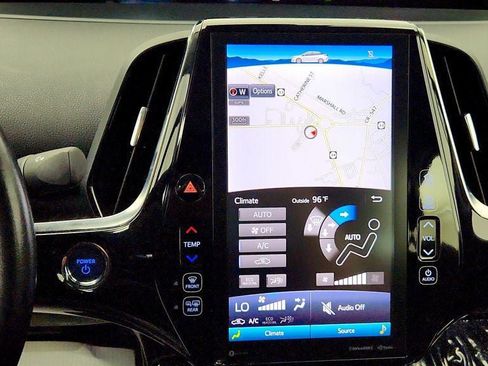 Used 2021 Toyota Prius Prime XLE FWD image 16