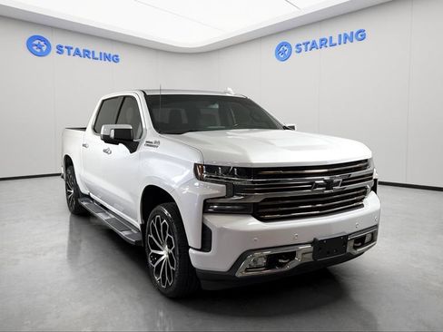 Used 2020 Chevrolet Silverado 1500 High Country w/ Z71 Off-Road Package AWD/4WD image 14